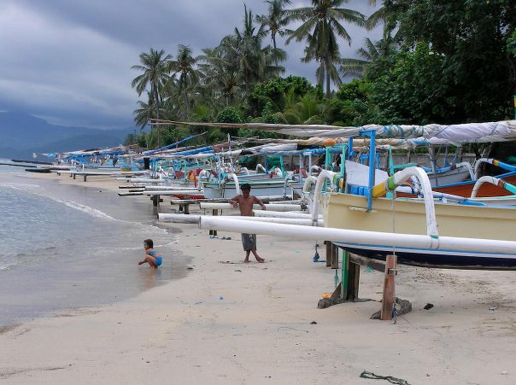 Naradas Mushroom Beach Lembongan Exterior photo