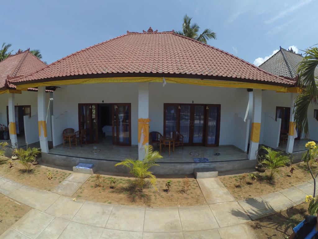 Naradas Mushroom Beach Lembongan Room photo