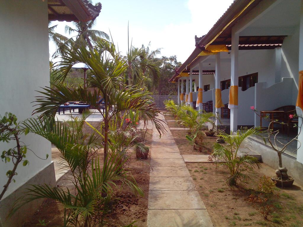 Naradas Mushroom Beach Lembongan Exterior photo