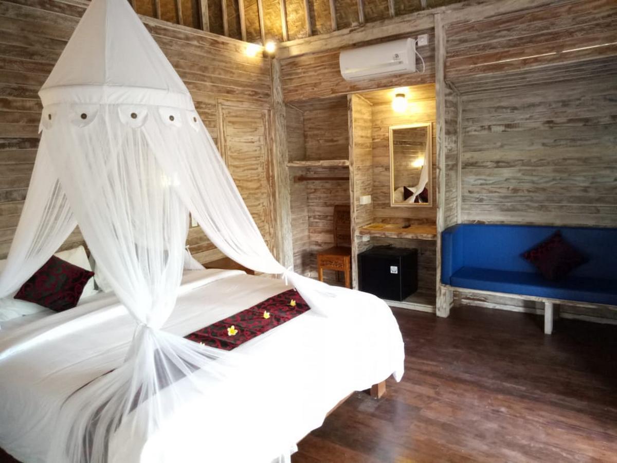 Naradas Mushroom Beach Lembongan Exterior photo