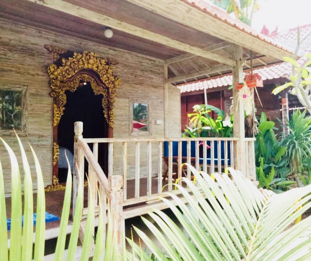 Naradas Mushroom Beach Lembongan Exterior photo