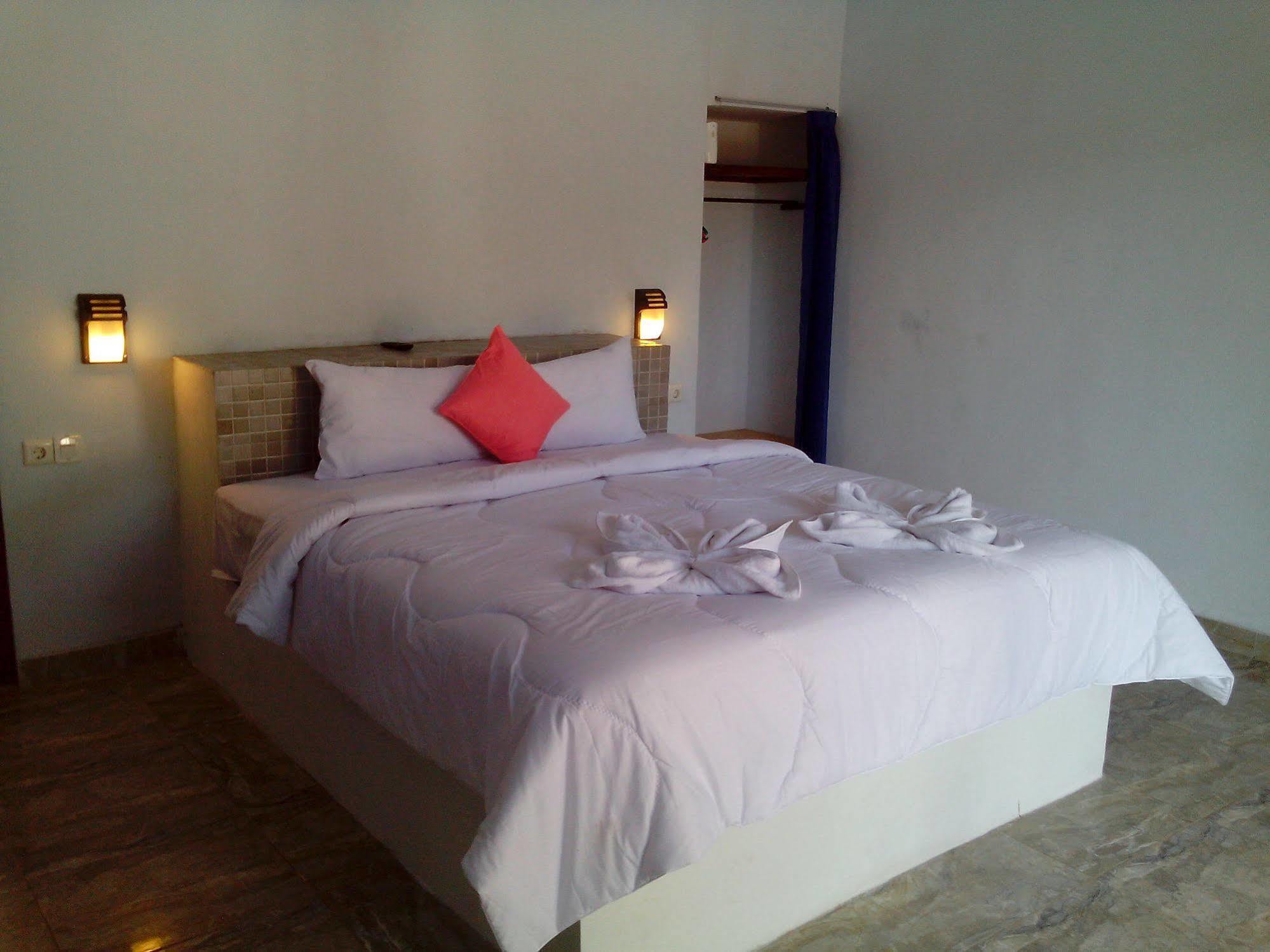 Naradas Mushroom Beach Lembongan Exterior photo