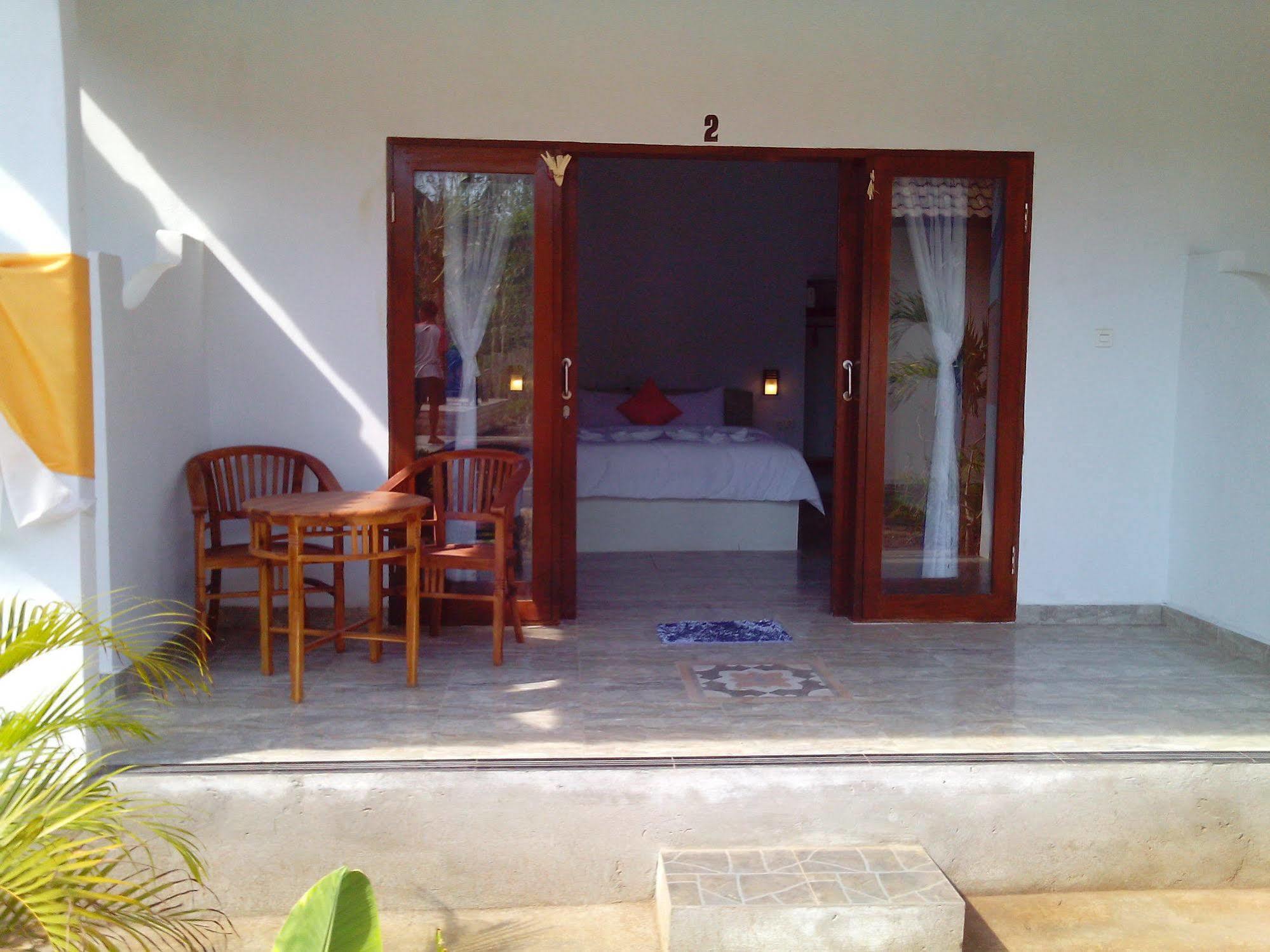 Naradas Mushroom Beach Lembongan Exterior photo