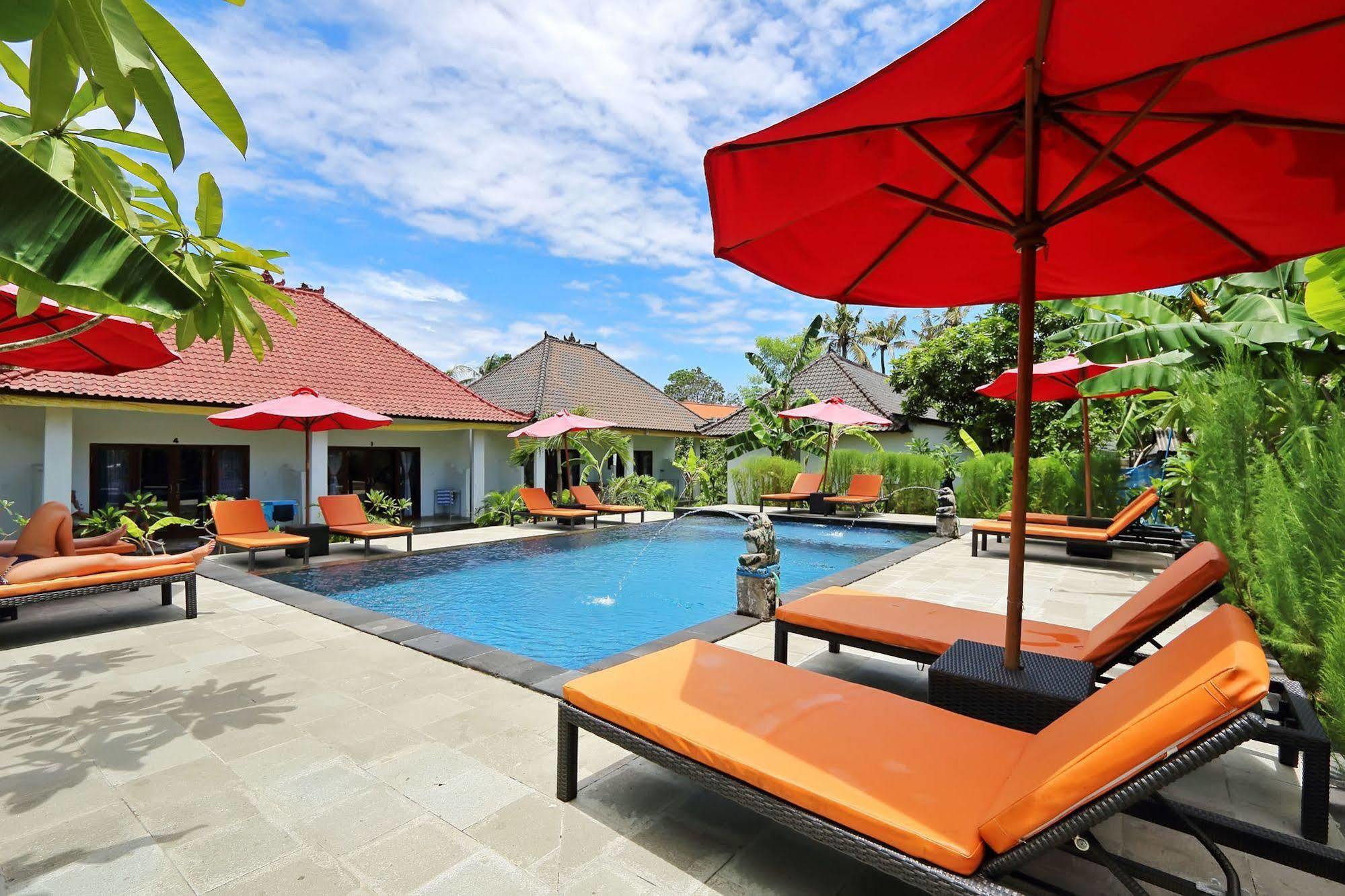 Naradas Mushroom Beach Lembongan Exterior photo