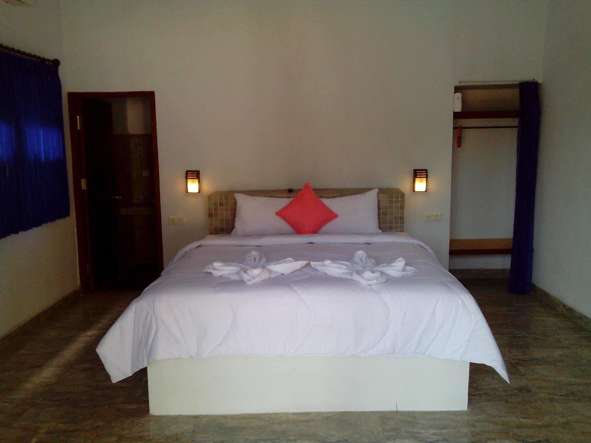 Naradas Mushroom Beach Lembongan Exterior photo